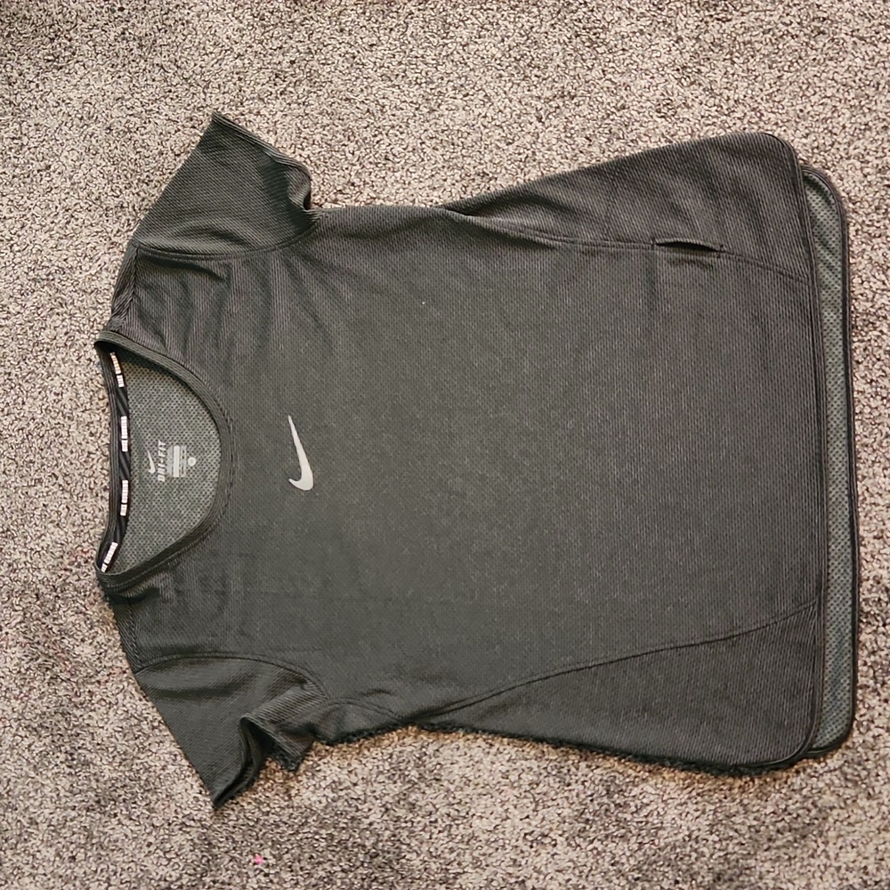 Womens Nike Running Dri-Fit athletic tee Medium
